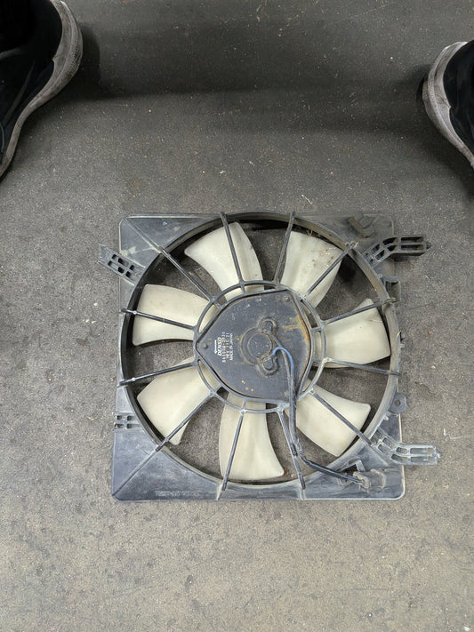 02-04 RSX type s passenger side fan